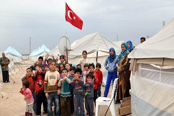 توركیا ئاوارە سوورییەكان سەرپشك دەكات